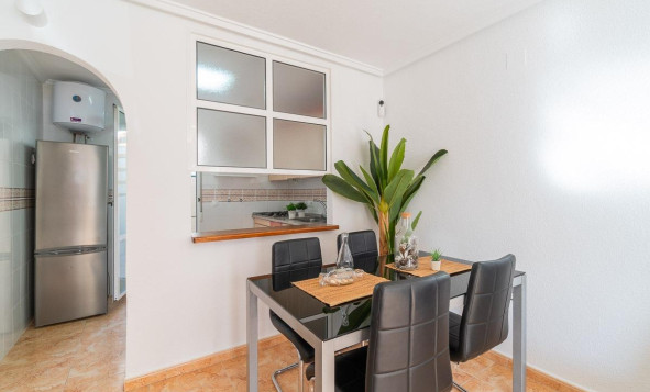 Herverkoop - 3. Halfvrijstaand huis - Torrevieja - Costa Blanca Zuid