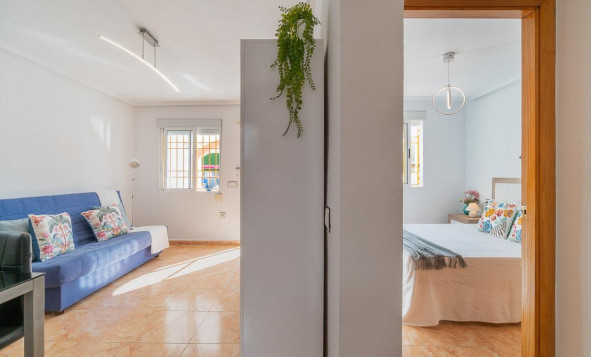 Herverkoop - 3. Halfvrijstaand huis - Torrevieja - Costa Blanca Zuid