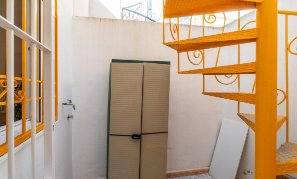 Herverkoop - 3. Halfvrijstaand huis - Torrevieja - Costa Blanca Zuid