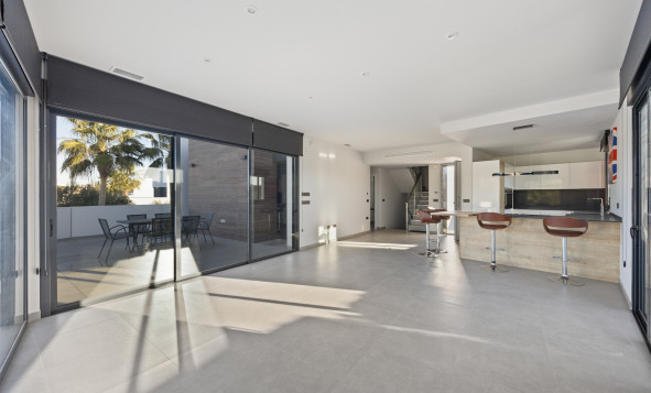 Herverkoop - 3. Halfvrijstaand huis - Algorfa - Costa Blanca Zuid