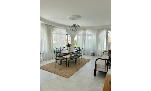 Herverkoop - 3. Halfvrijstaand huis - Torrevieja - Costa Blanca Zuid