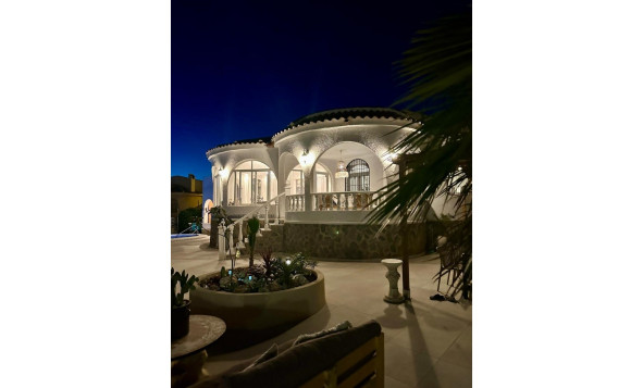 Herverkoop - 3. Halfvrijstaand huis - Torrevieja - Costa Blanca Zuid