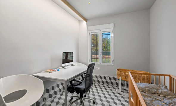 Herverkoop - 3. Halfvrijstaand huis - Elche - Costa Blanca Zuid