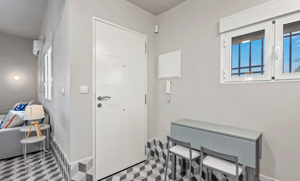 Herverkoop - 3. Halfvrijstaand huis - Elche - Costa Blanca Zuid