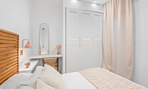 Herverkoop - 2. Town house / tussenwoning - Torrevieja - Costa Blanca Zuid