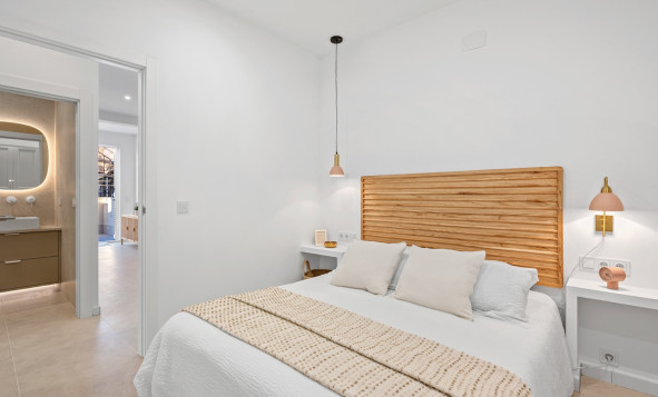 Herverkoop - 2. Town house / tussenwoning - Torrevieja - Costa Blanca Zuid