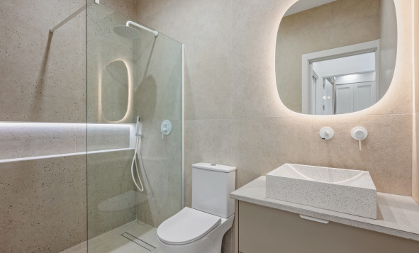 Herverkoop - 2. Town house / tussenwoning - Torrevieja - Costa Blanca Zuid