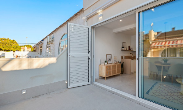 Herverkoop - 2. Town house / tussenwoning - Torrevieja - Costa Blanca Zuid