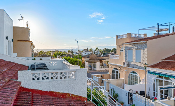 Herverkoop - 2. Town house / tussenwoning - Torrevieja - Costa Blanca Zuid