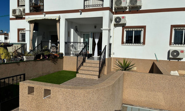 Herverkoop - 1. Appartement / flat - Punta Prima - Costa Blanca Zuid