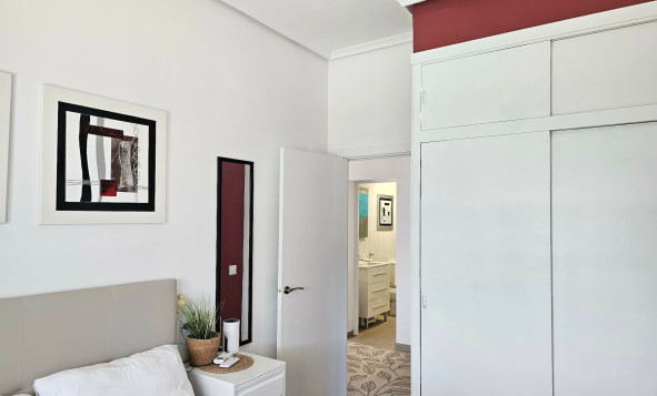 Herverkoop - 3. Halfvrijstaand huis - La Marina - Costa Blanca Zuid