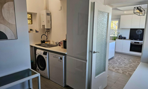 Herverkoop - 3. Halfvrijstaand huis - La Marina - Costa Blanca Zuid