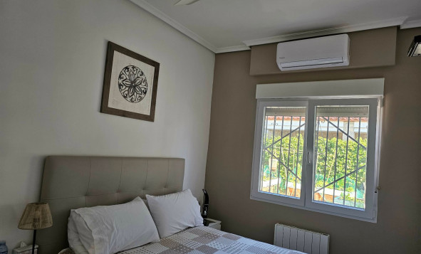 Herverkoop - 3. Halfvrijstaand huis - La Marina - Costa Blanca Zuid