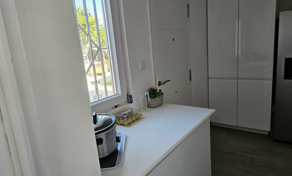 Herverkoop - 3. Halfvrijstaand huis - La Marina - Costa Blanca Zuid