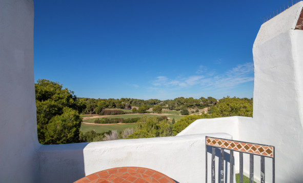 Herverkoop - 4. Halfvrijstaande villa - Villamartin - Costa Blanca Zuid