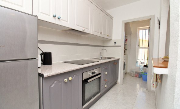 Herverkoop - 1. Appartement / flat - Villamartin - Costa Blanca Zuid