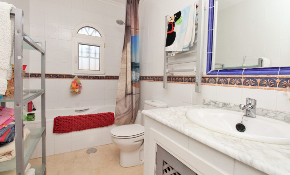 Herverkoop - 2. Town house / tussenwoning - Villamartin - Costa Blanca Zuid