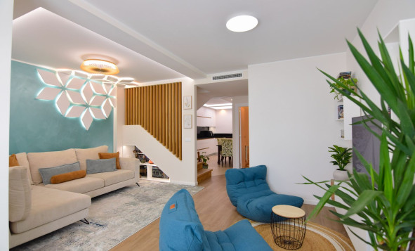 Herverkoop - 2. Town house / tussenwoning - La Florida - Costa Blanca Zuid