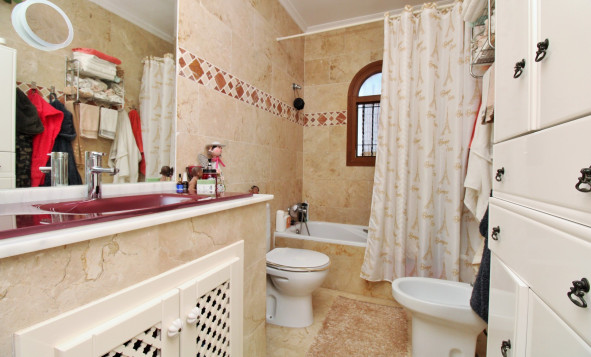 Herverkoop - 2. Town house / tussenwoning - Villamartin - Costa Blanca Zuid