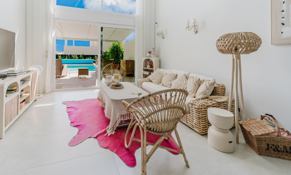 Herverkoop - 3. Halfvrijstaand huis - Algorfa - Costa Blanca Zuid