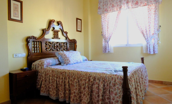 Resale - 3. Semi-detached house - Orihuela - Correntías Medias