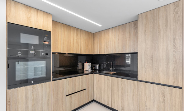 Herverkoop - 1. Appartement / flat - Torrevieja - Costa Blanca Zuid