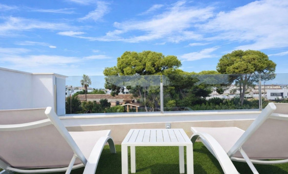 Herverkoop - 4. Halfvrijstaande villa - Santiago de Ribera - Costa Calida