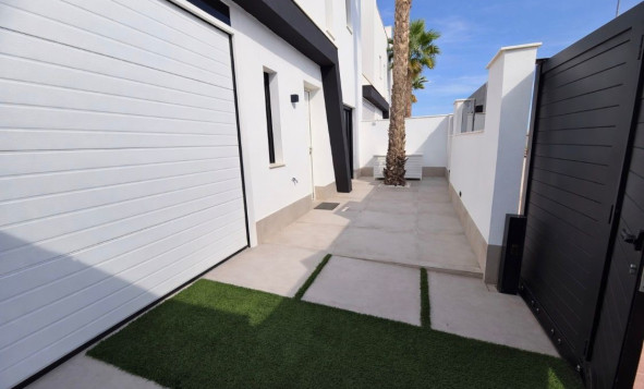 Herverkoop - 4. Halfvrijstaande villa - Santiago de Ribera - Costa Calida