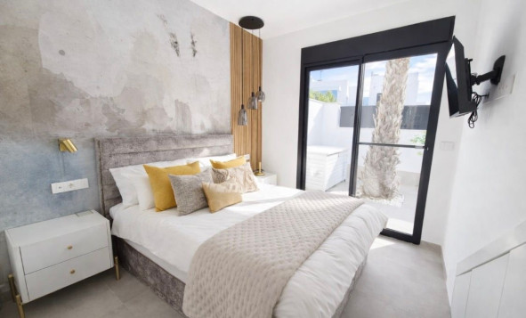 Herverkoop - 4. Halfvrijstaande villa - Santiago de Ribera - Costa Calida