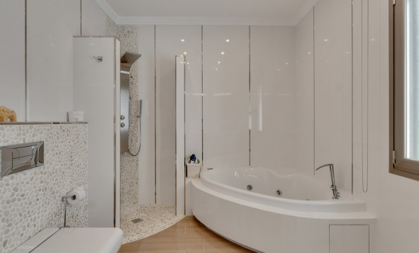 Herverkoop - 3. Halfvrijstaand huis - Benissa - Costa Blanca Noord