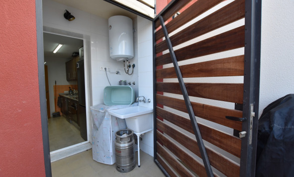 Herverkoop - 4. Halfvrijstaande villa - Algorfa - Costa Blanca Zuid