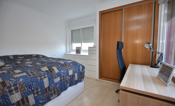 Herverkoop - 4. Halfvrijstaande villa - Algorfa - Costa Blanca Zuid