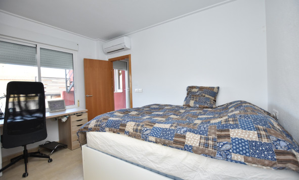 Herverkoop - 4. Halfvrijstaande villa - Algorfa - Costa Blanca Zuid