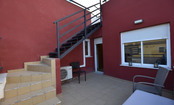 Herverkoop - 4. Halfvrijstaande villa - Algorfa - Costa Blanca Zuid