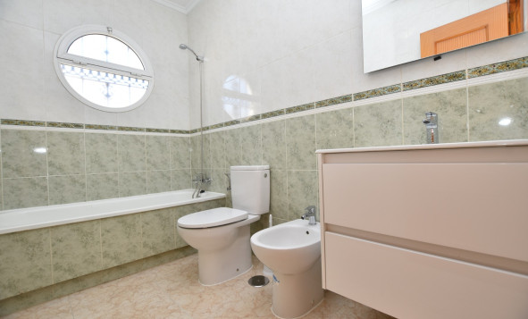 Herverkoop - 2. Town house / tussenwoning - Orihuela Costa - Costa Blanca Zuid