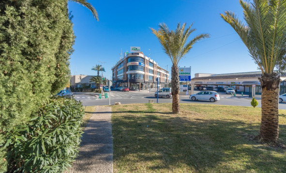 Lange termijn verhuur - Commercieel vastgoed - Orihuela Costa - Costa Blanca Zuid