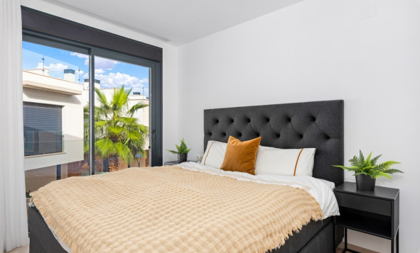 Herverkoop - 3. Halfvrijstaand huis - Cabo Roig - Costa Blanca Zuid