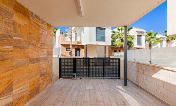 Herverkoop - 3. Halfvrijstaand huis - Cabo Roig - Costa Blanca Zuid