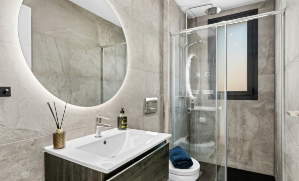 Herverkoop - 3. Halfvrijstaand huis - Cabo Roig - Costa Blanca Zuid