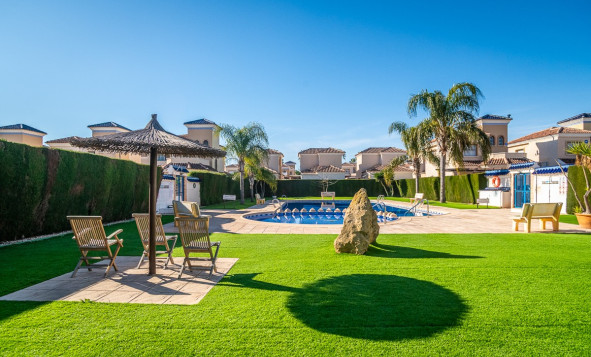 Herverkoop - 3. Halfvrijstaand huis - Guardamar del Segura - Costa Blanca Zuid