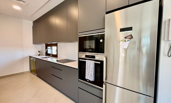 Herverkoop - 3. Halfvrijstaand huis - Benijofar - Costa Blanca Zuid