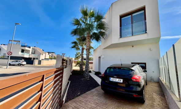 Herverkoop - 3. Halfvrijstaand huis - Benijofar - Costa Blanca Zuid