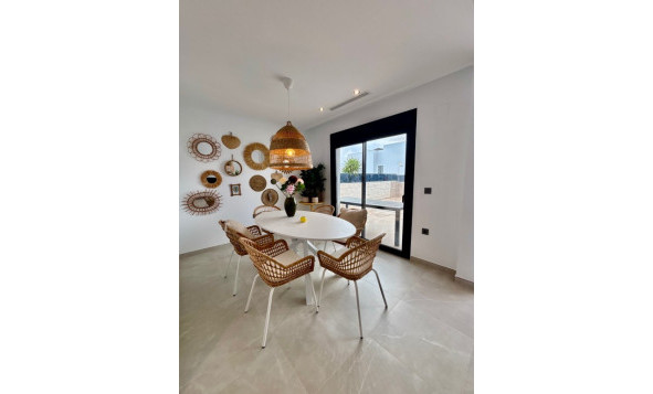 Resale - 3. Semi-detached house - Benijofar - Costa Blanca South