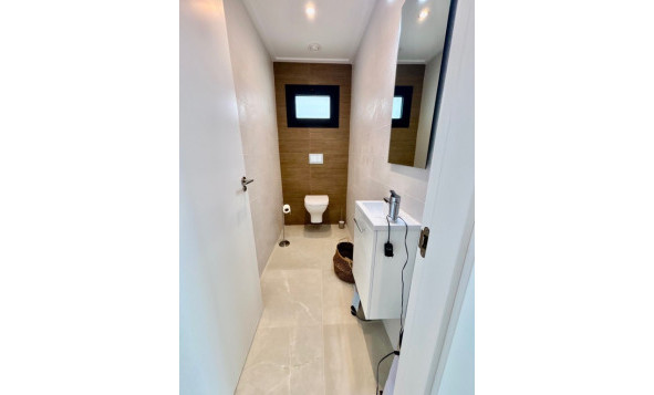 Resale - 3. Semi-detached house - Benijofar - Costa Blanca South