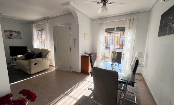 Herverkoop - Independent villa - Vistabella - Costa Blanca Zuid