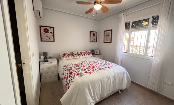 Herverkoop - Independent villa - Vistabella - Costa Blanca Zuid