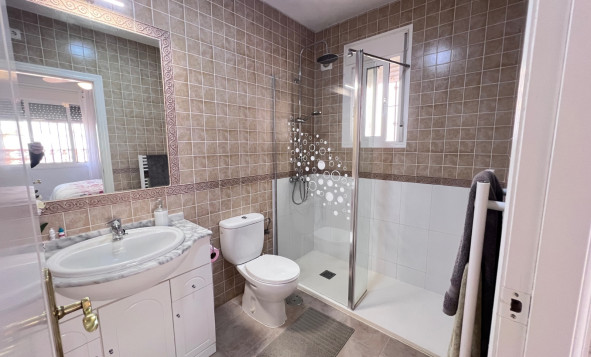 Herverkoop - Independent villa - Vistabella - Costa Blanca Zuid