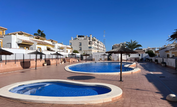 Herverkoop - Independent villa - Vistabella - Costa Blanca Zuid