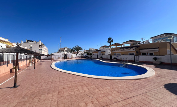 Herverkoop - Independent villa - Vistabella - Costa Blanca Zuid