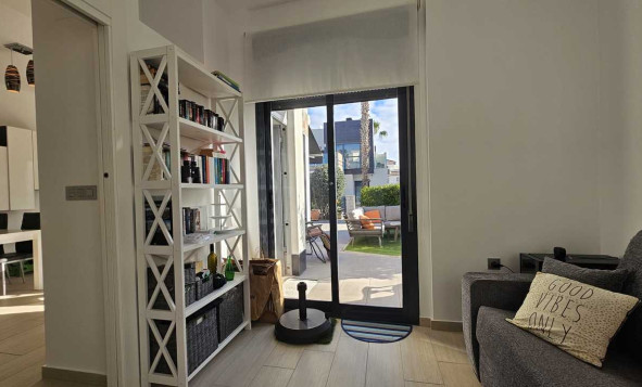 Herverkoop - 3. Halfvrijstaand huis - Cabo Roig - Costa Blanca Zuid